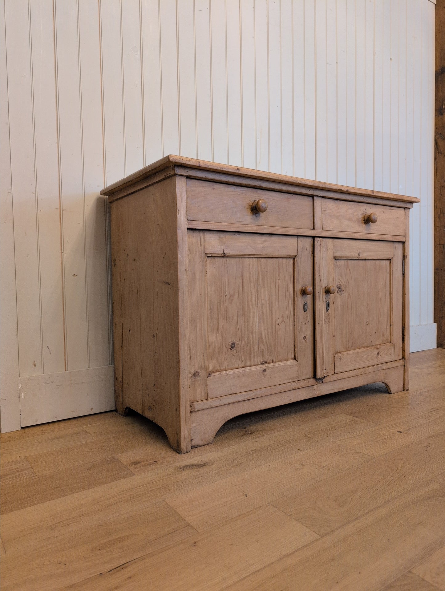 English Pine 2 Over 2 Cupboard