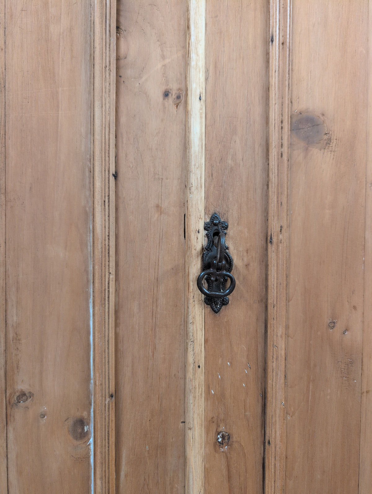 Quadruple Door Larder Cupboard