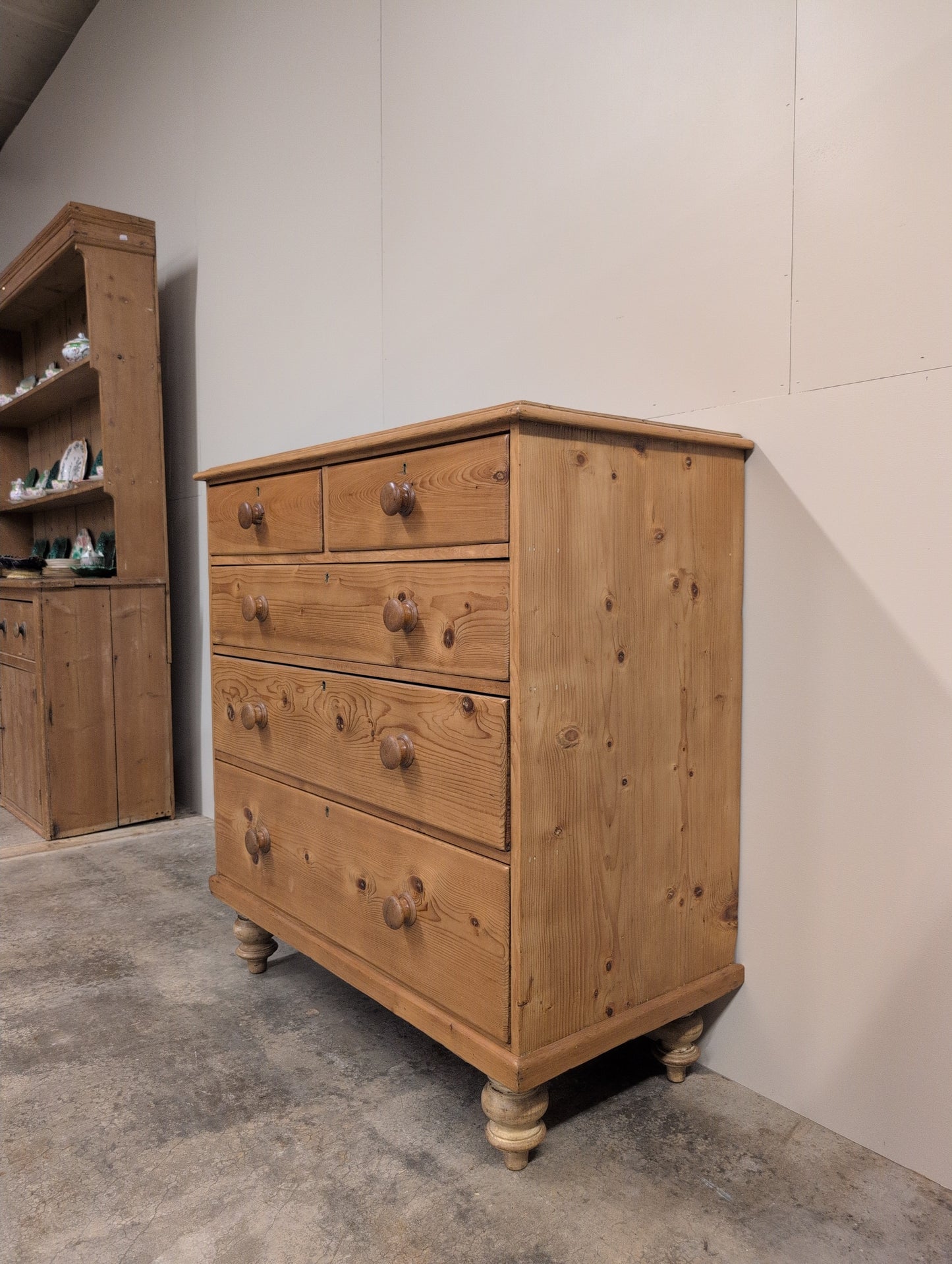 Substantial English Pine 2 Over 3