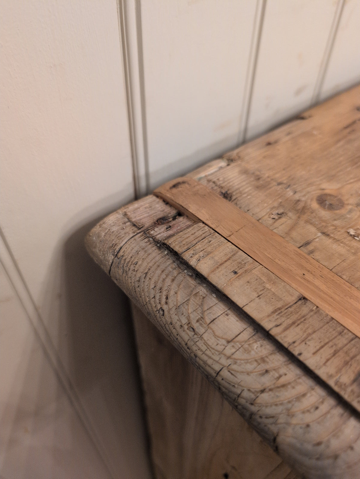English Rustic Pine Hutch