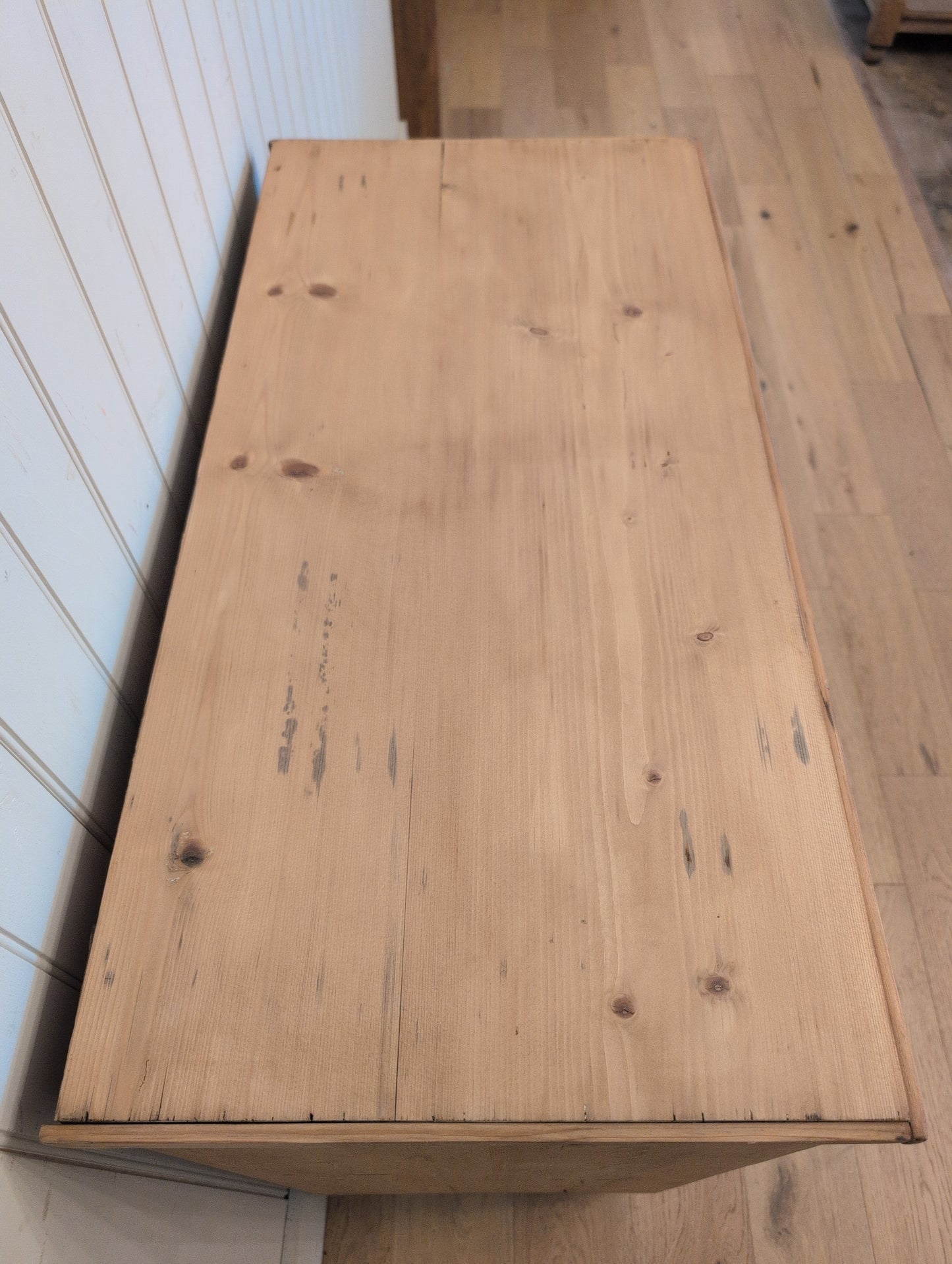 Narrow 2 Over 3 Pine Chest