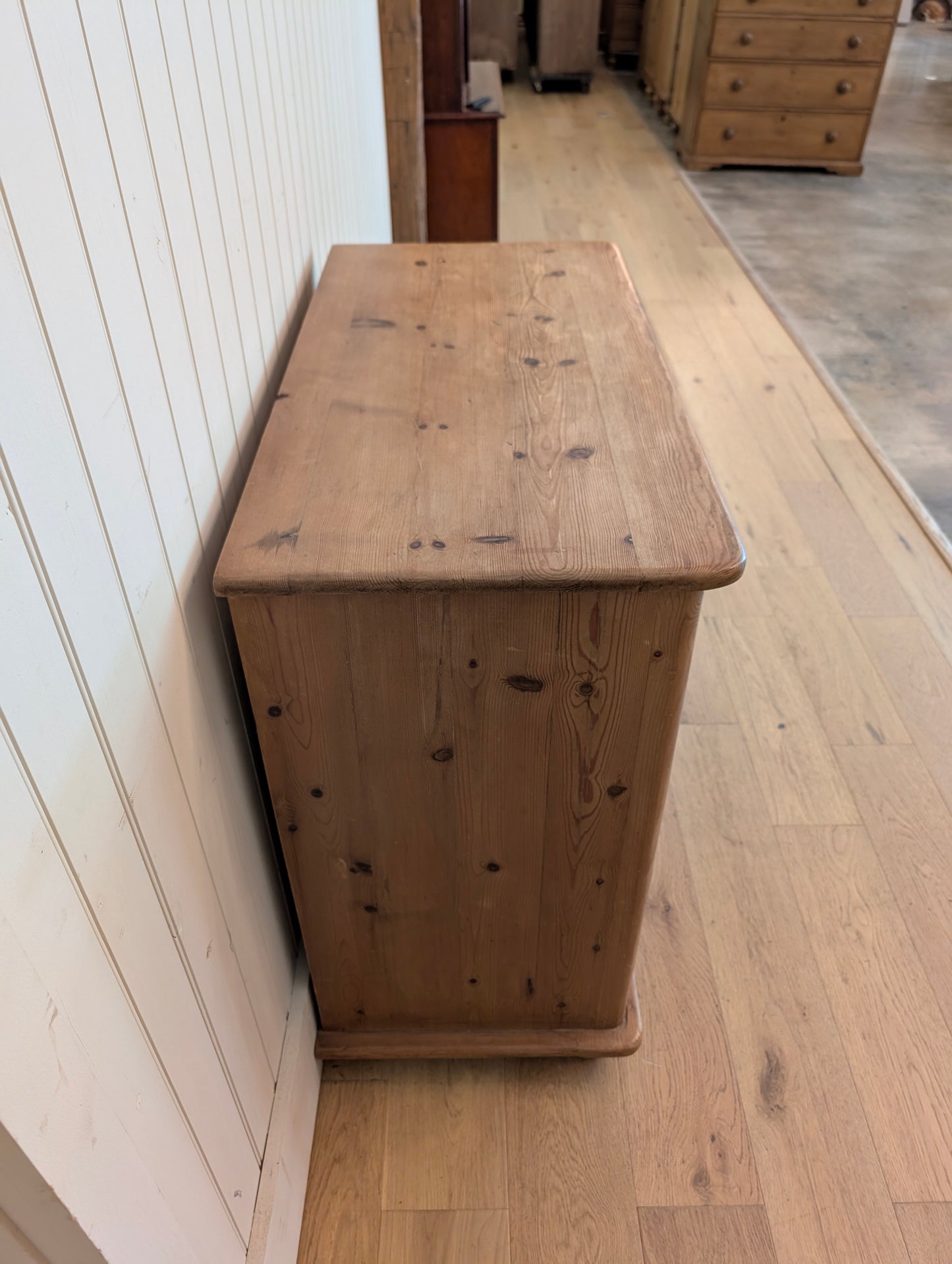 Petite 2 Over 3 Chest of Drawers