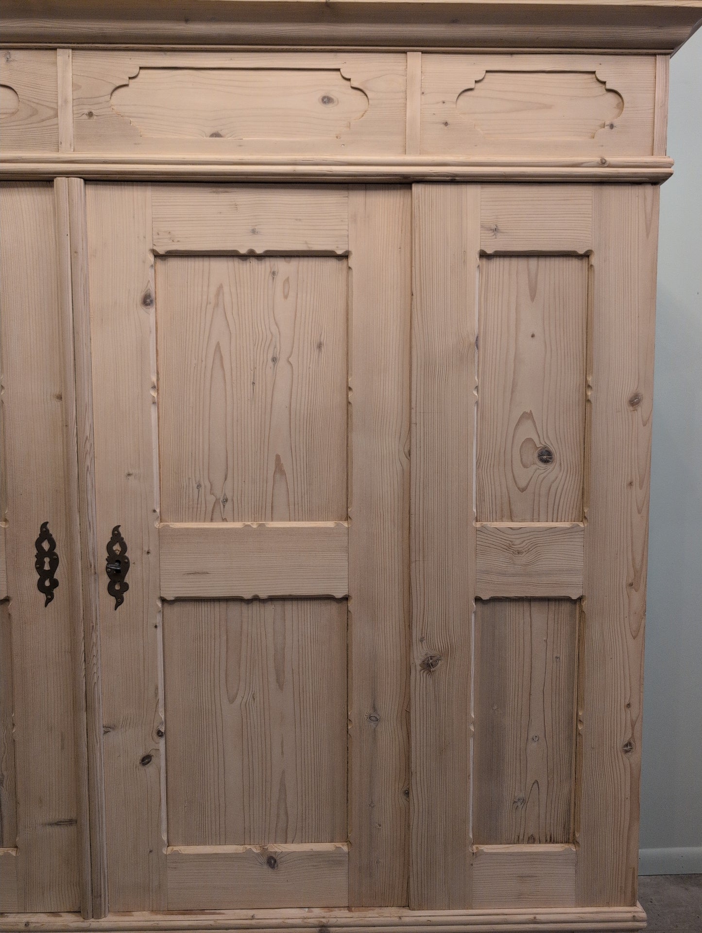 Grand Stripped Pine German Wardrobe