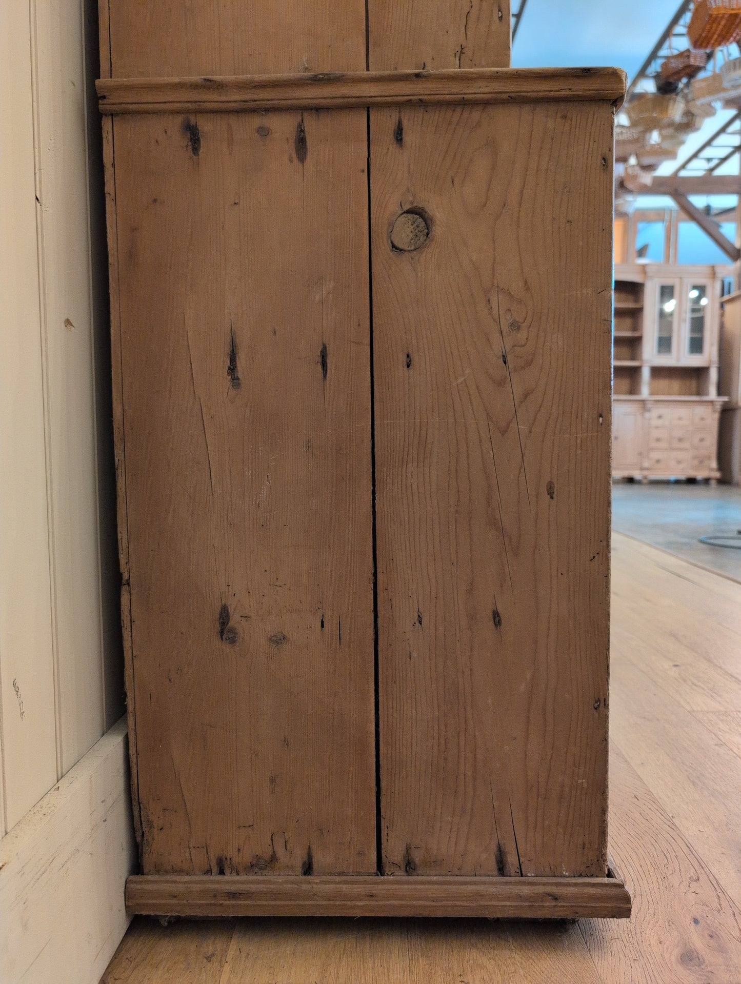 Glazed Double Arch Dresser