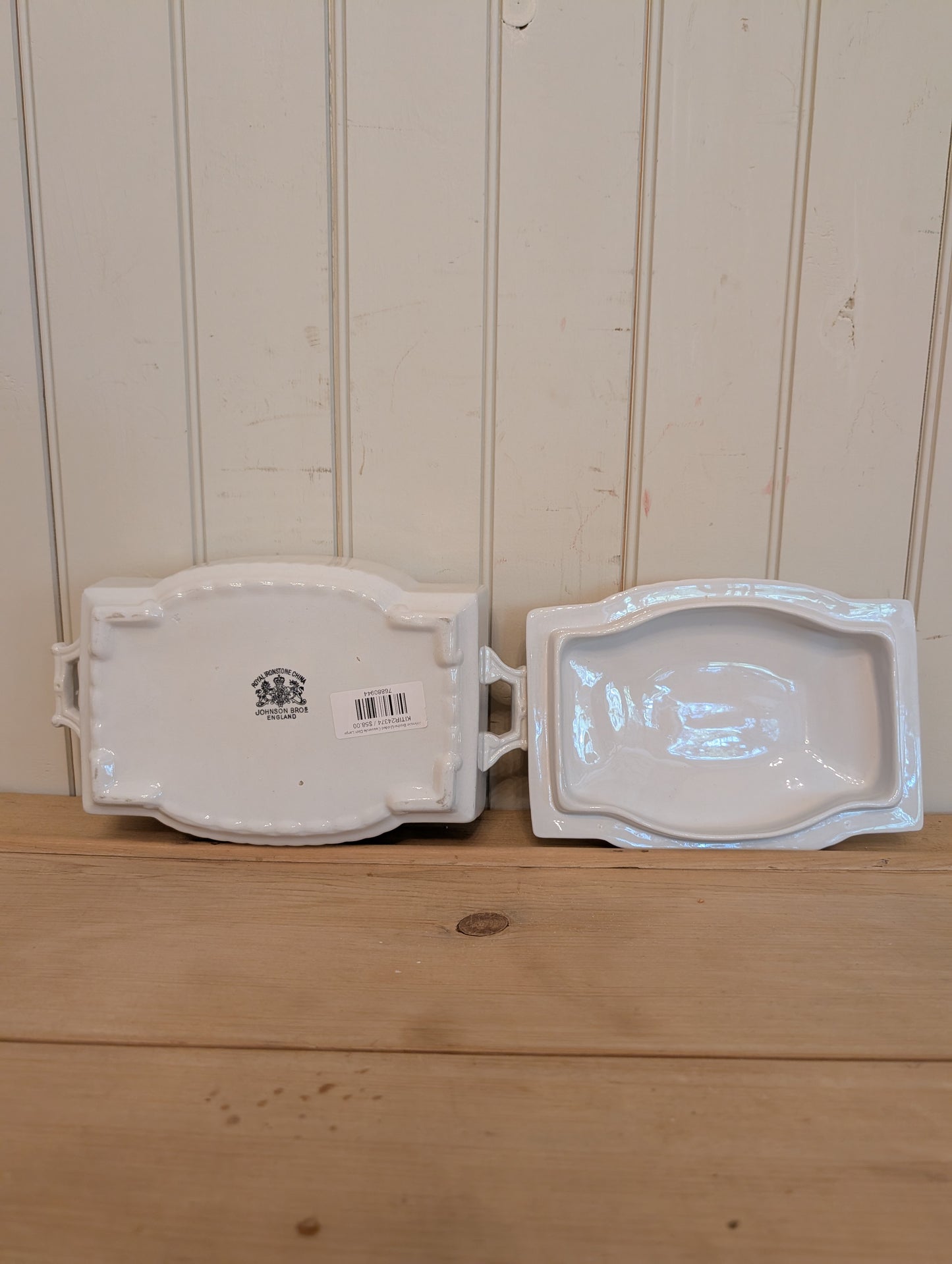 Johnson Brother Lidded Casserole Dish Large