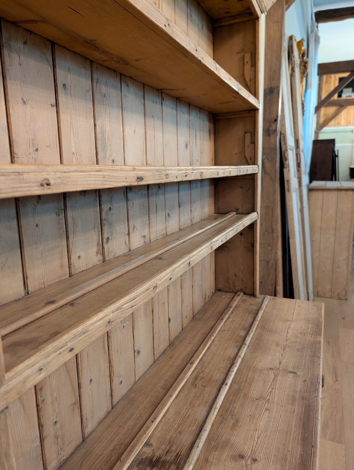 One Piece Irish Pine Hutch
