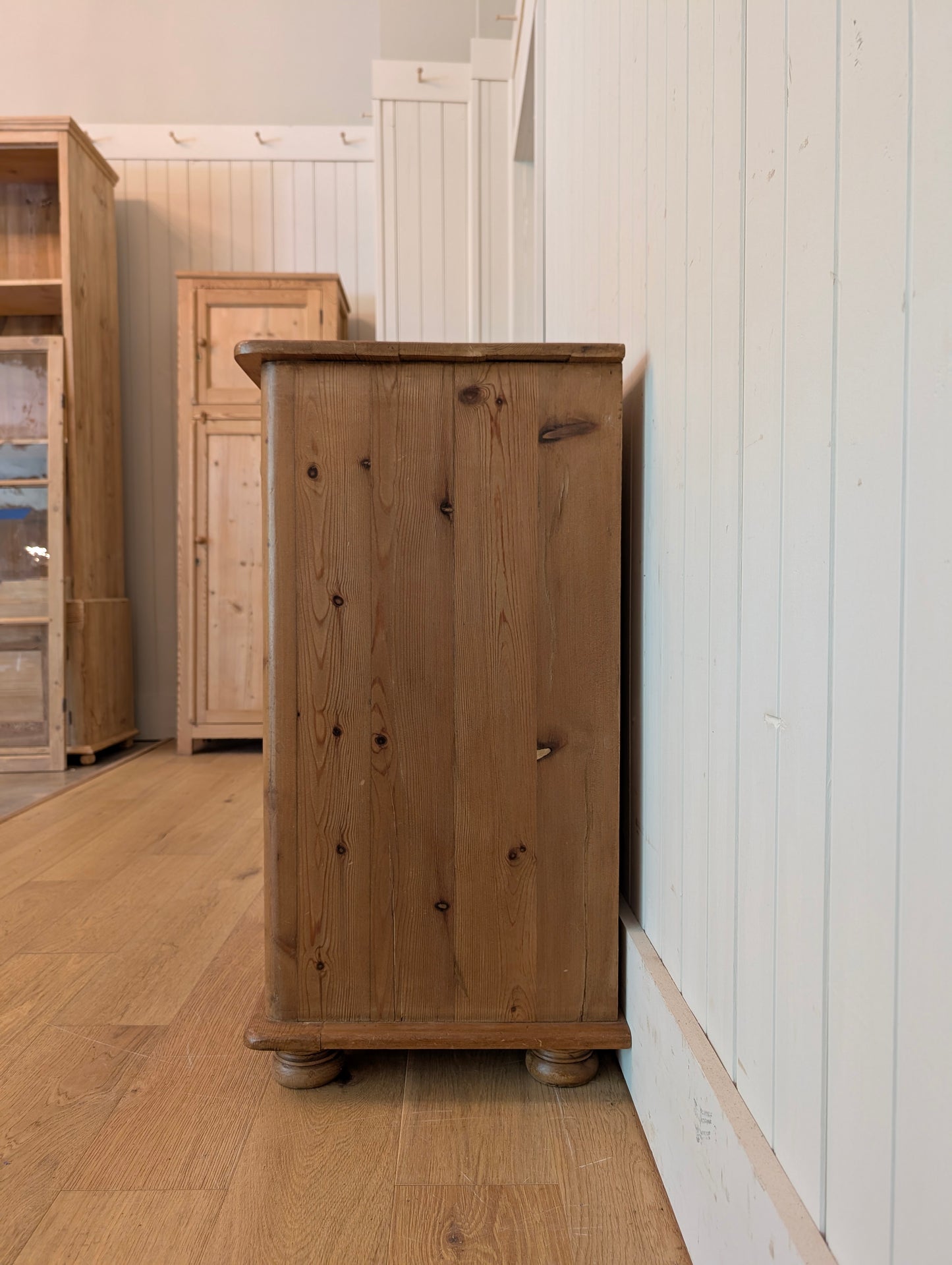Petite 2 Over 3 Chest of Drawers