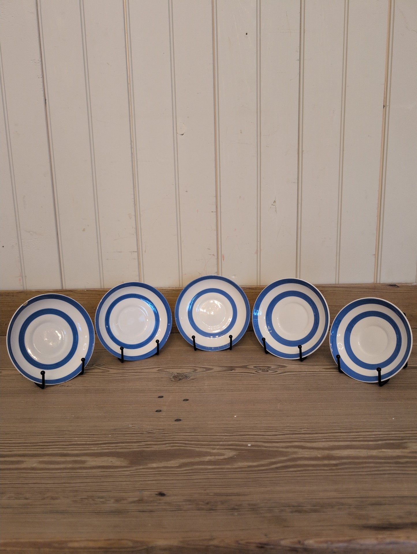 Cornishware Saucer Green Shield