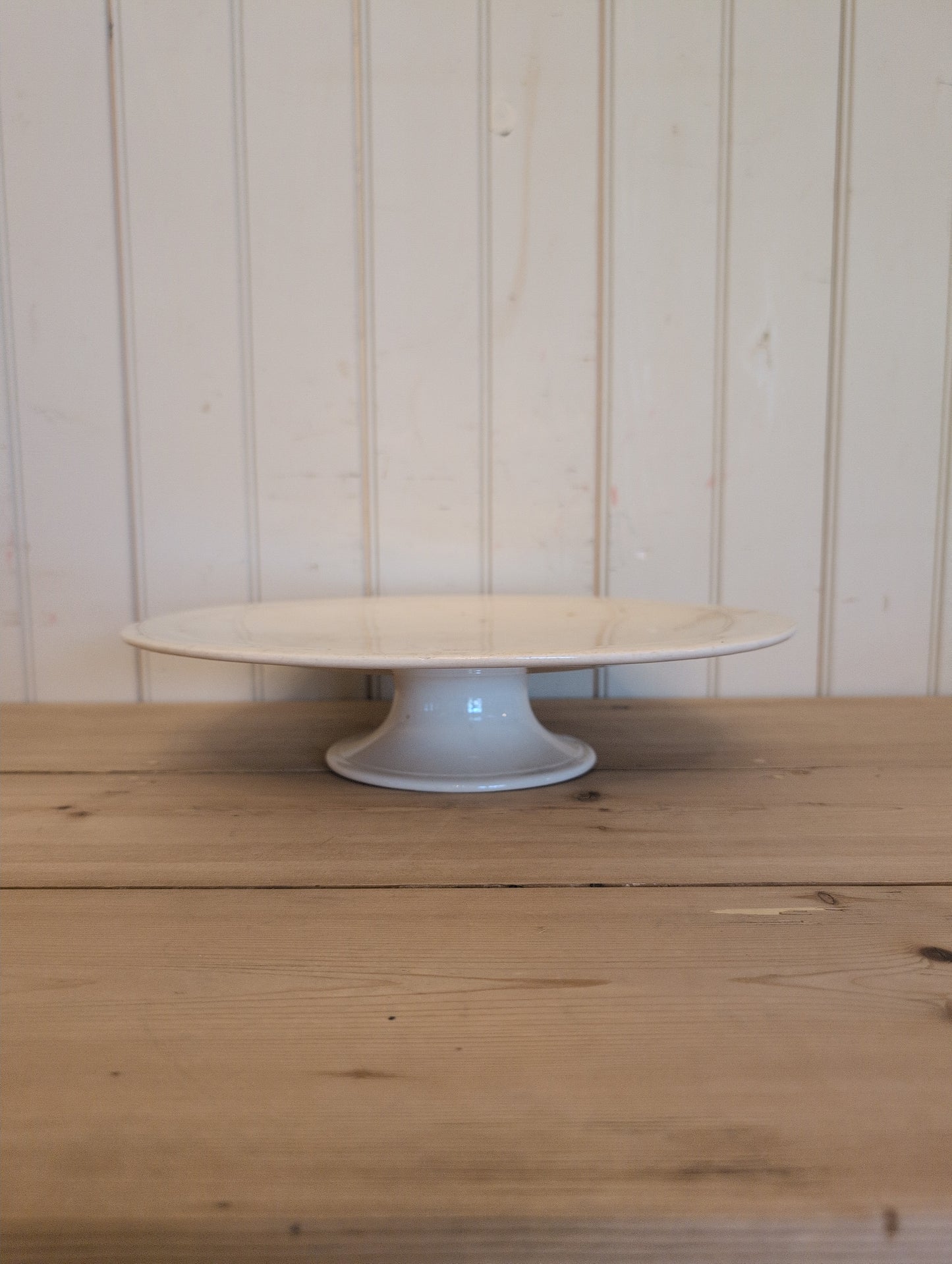 Stained Boch Ironstone Cakestand