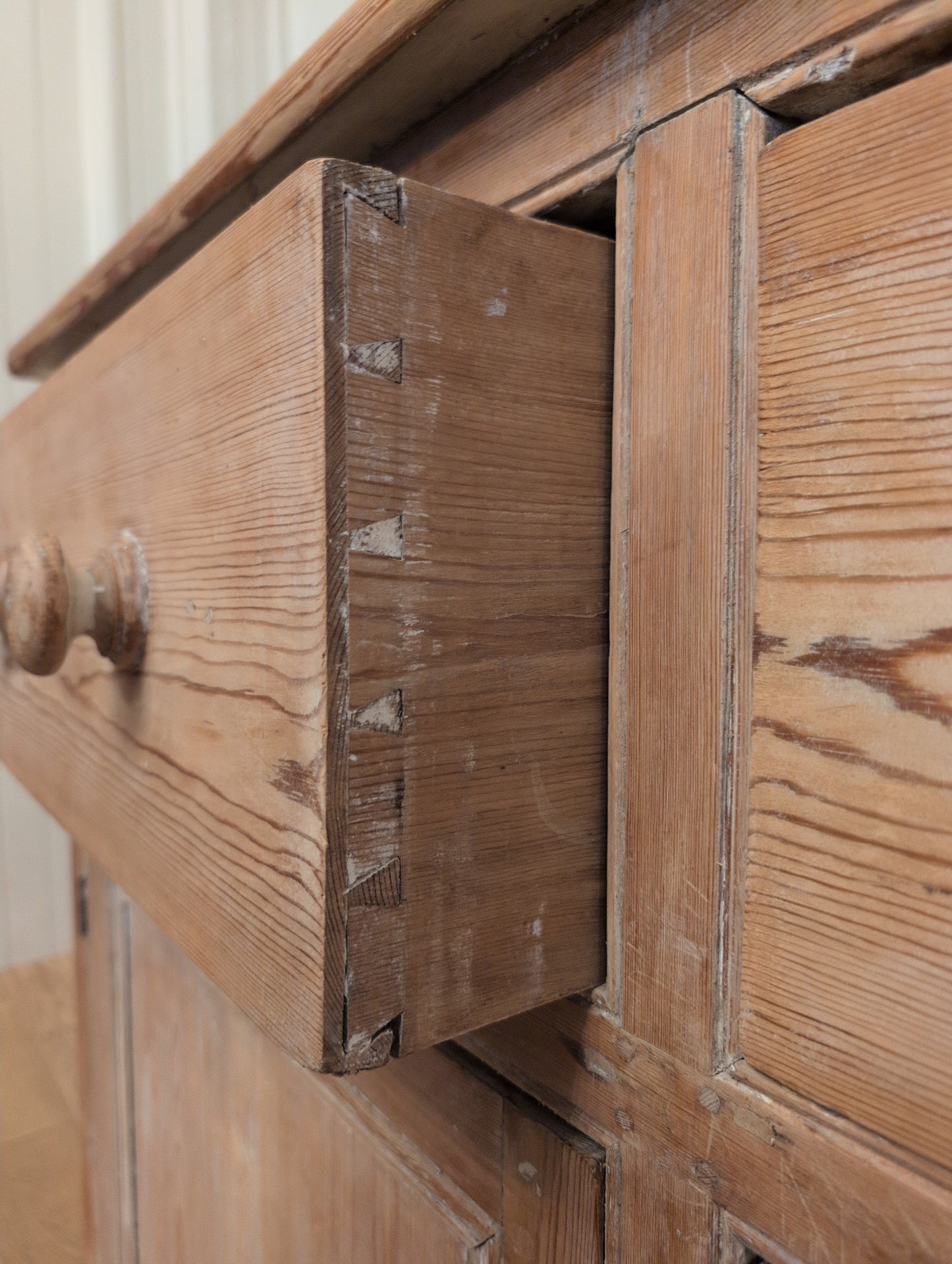 Stout English Pine Hutch