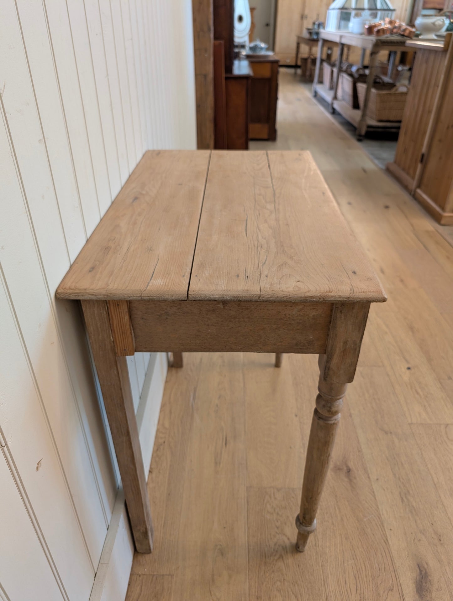 Single Drawer Pine Side Table