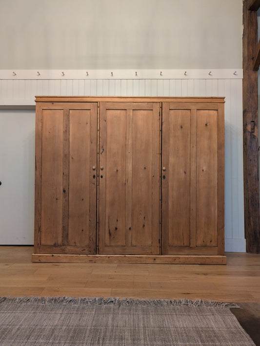 Country House Cloak Closet