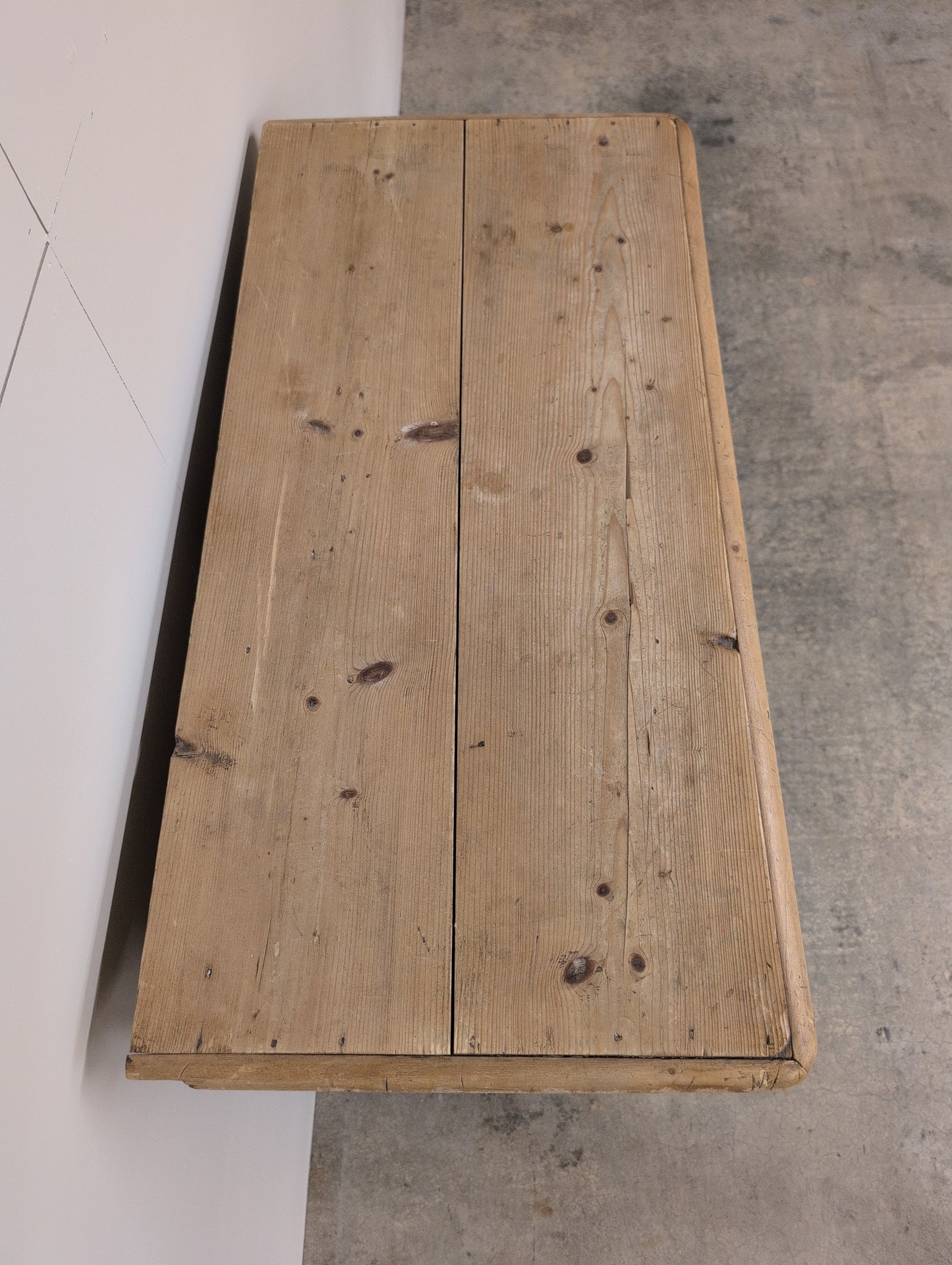 Victorian Pine 2 Over 3 Chest