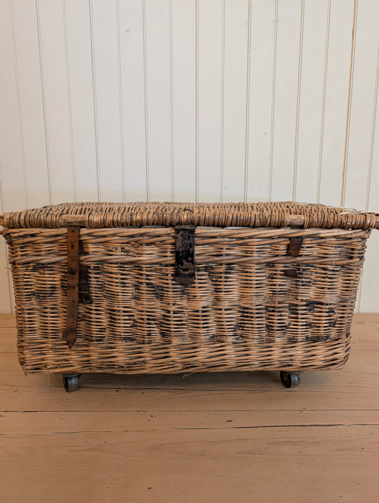 English Laundry Basket County Laundry