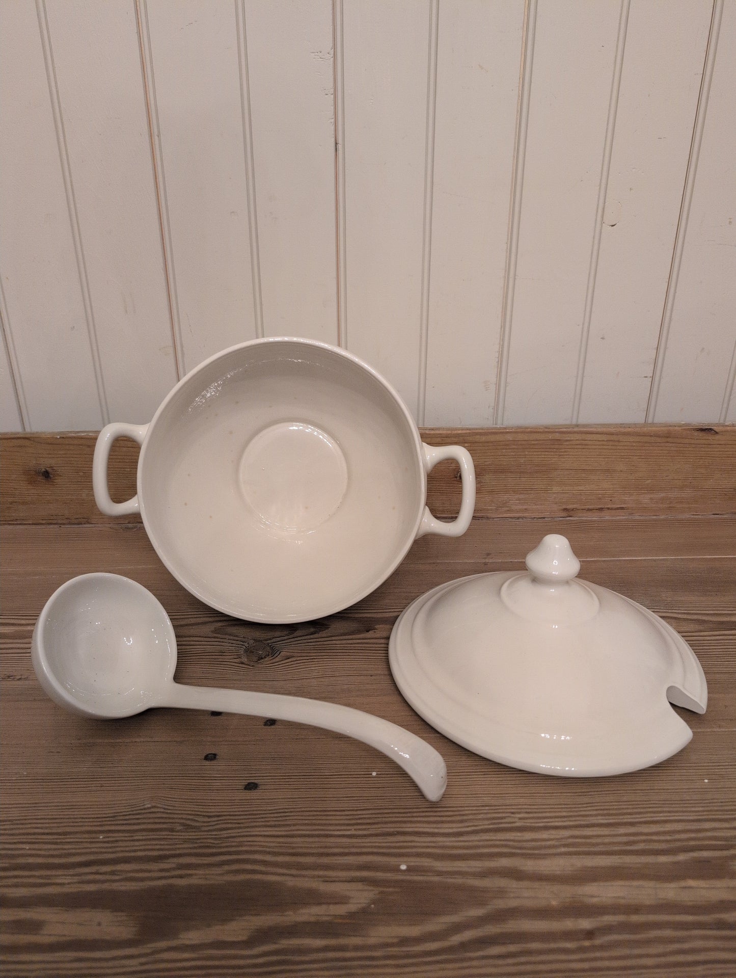 Ironstone Soupiere Lid/Ladle 63