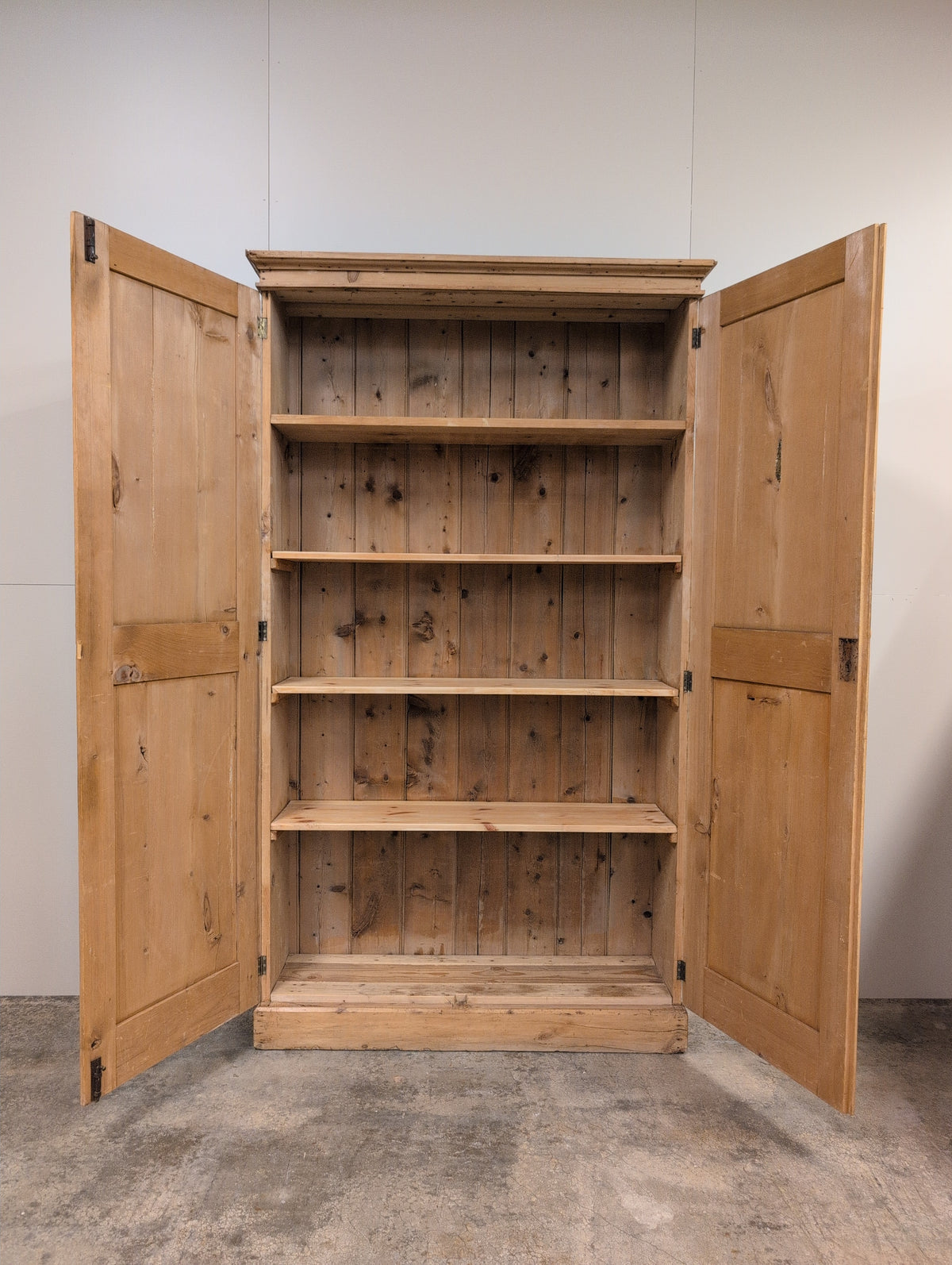 Narrow Pine Linen Cupboard