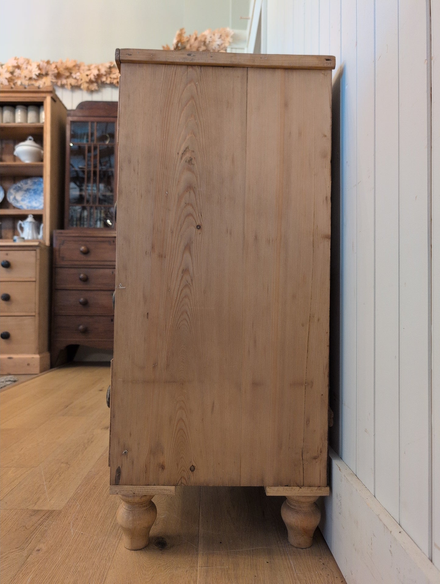 Narrow 2 Over 3 Pine Chest