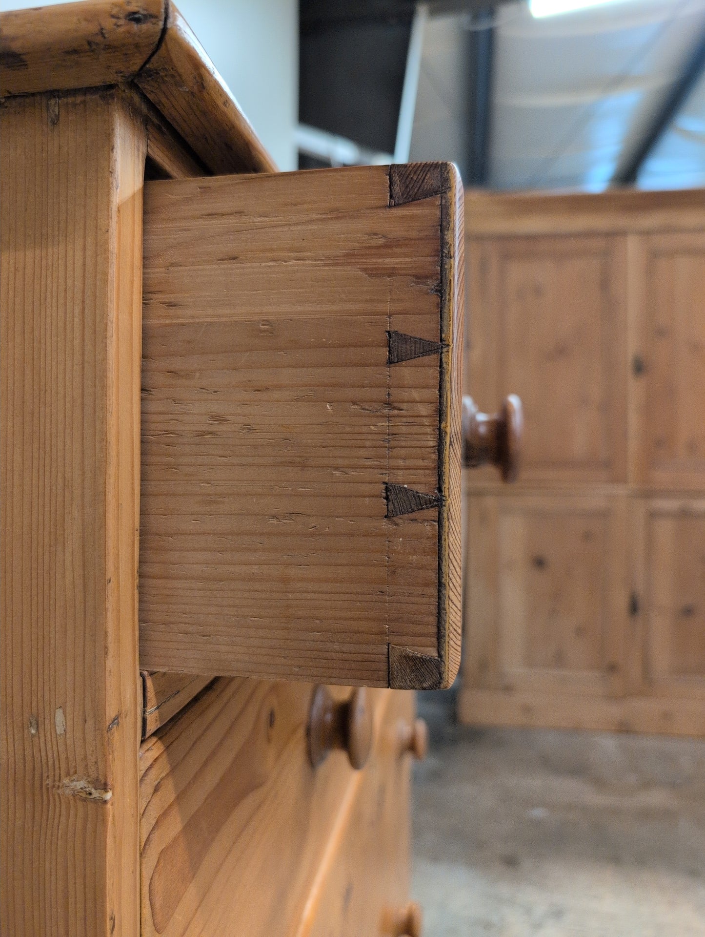 Substantial English Pine 2 Over 3