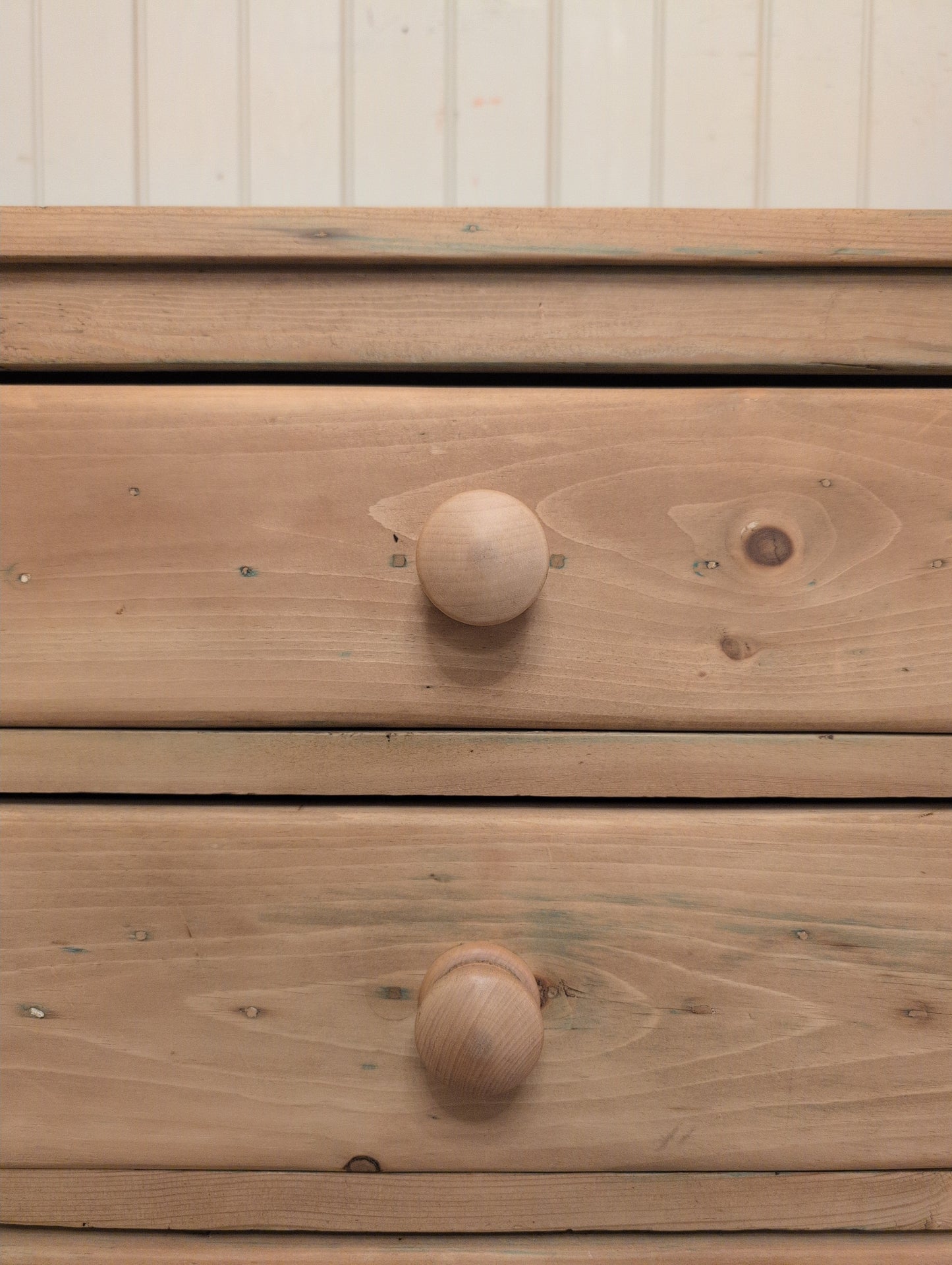 3 Drawer Bedside Cupboard