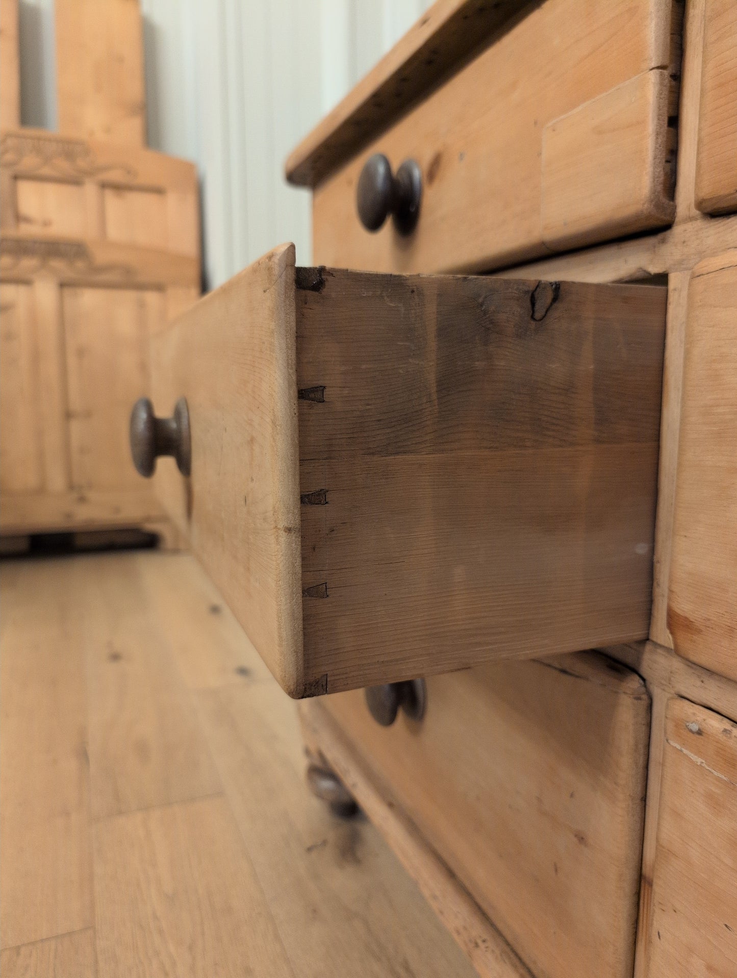 English Pine Bank of 9 Drawers