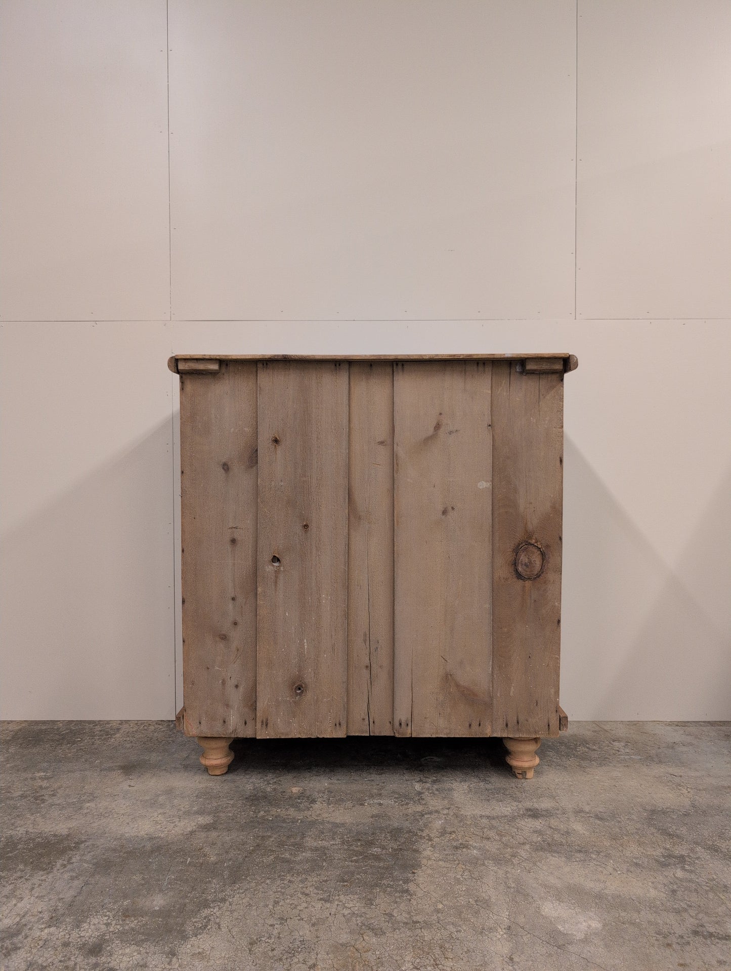 Honey Pine 2 Over 3 Chest
