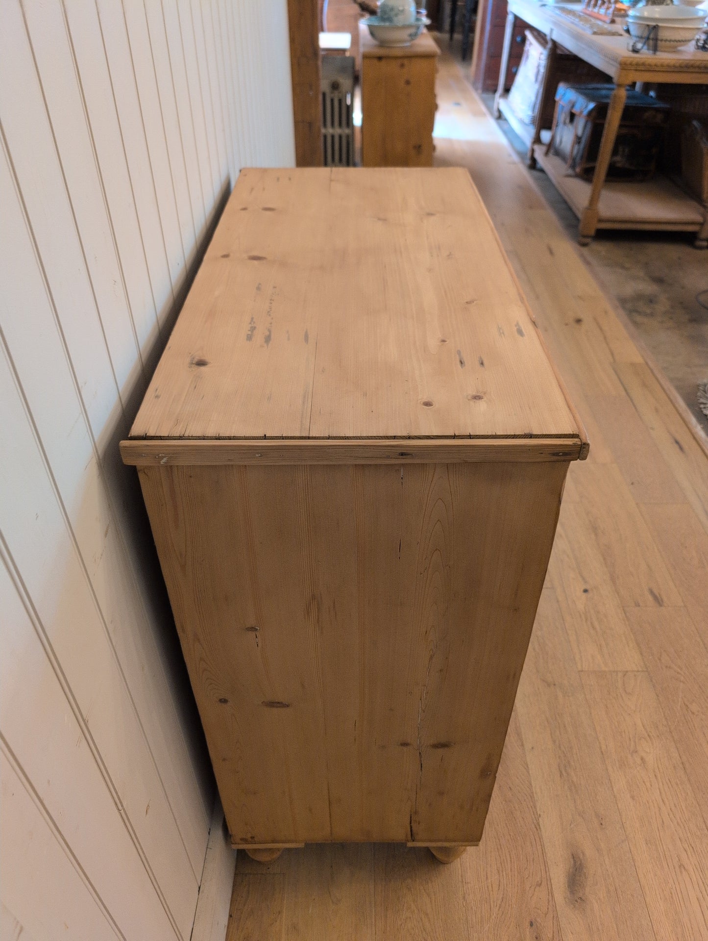 Narrow 2 Over 3 Pine Chest