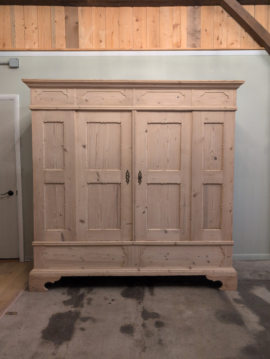 Grand Stripped Pine German Wardrobe