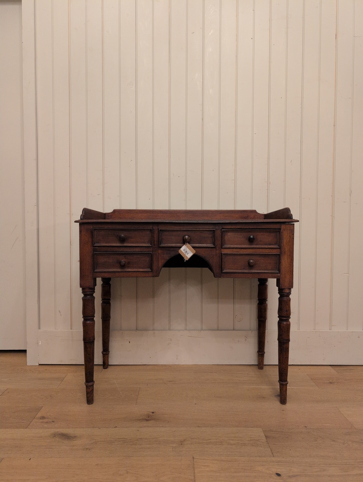 Mahogany Vanity Table