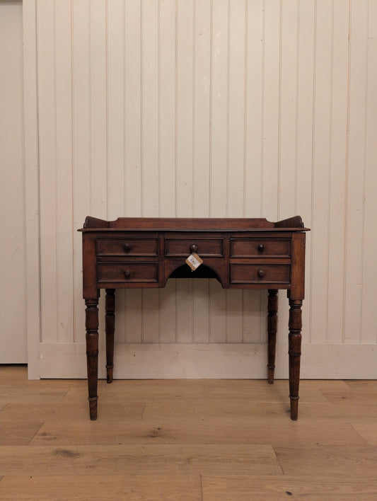 Mahogany Vanity Table