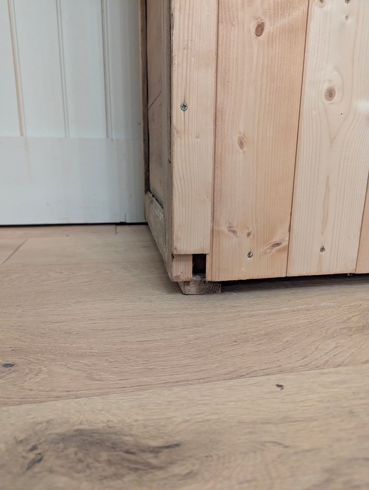 Stout Pine 2 Door Cupboard