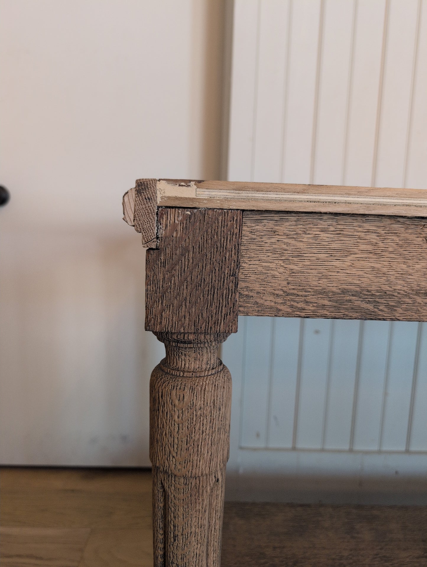 Scrubbed Oak Belgian Drapers Table 1