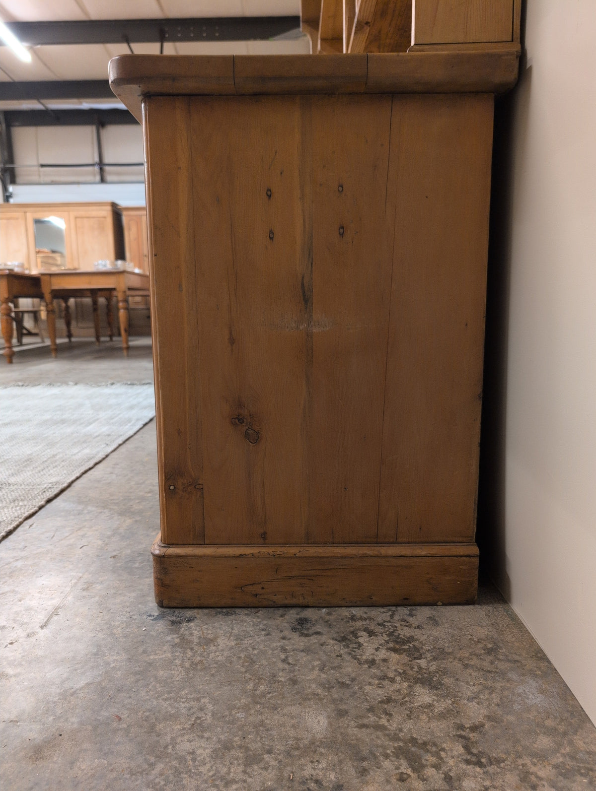 Traditional Country House Dresser