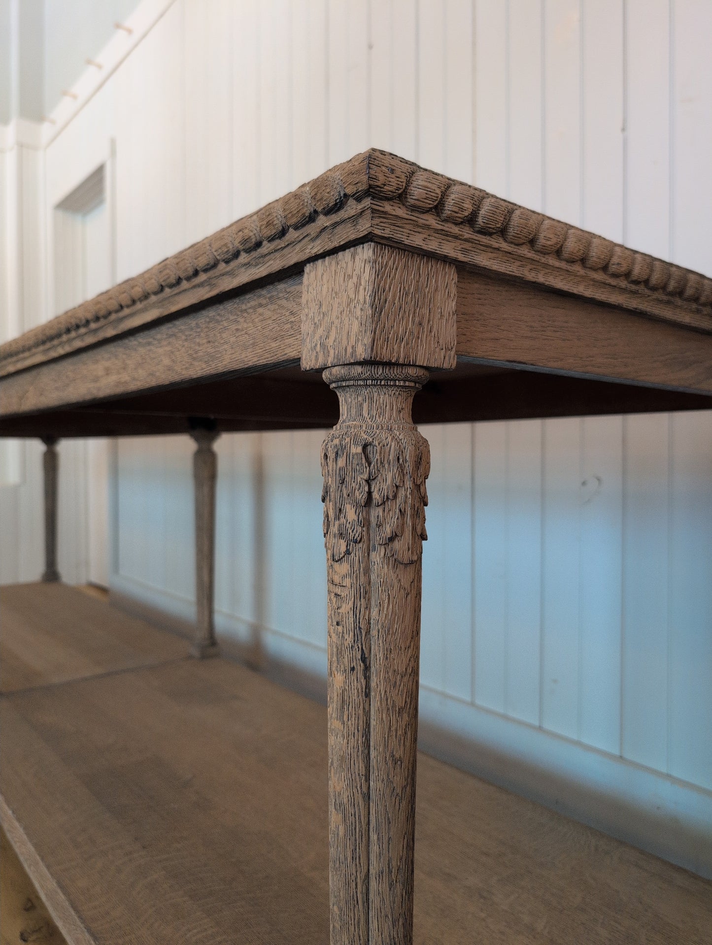 Scrubbed Oak Belgian Drapers Table 2