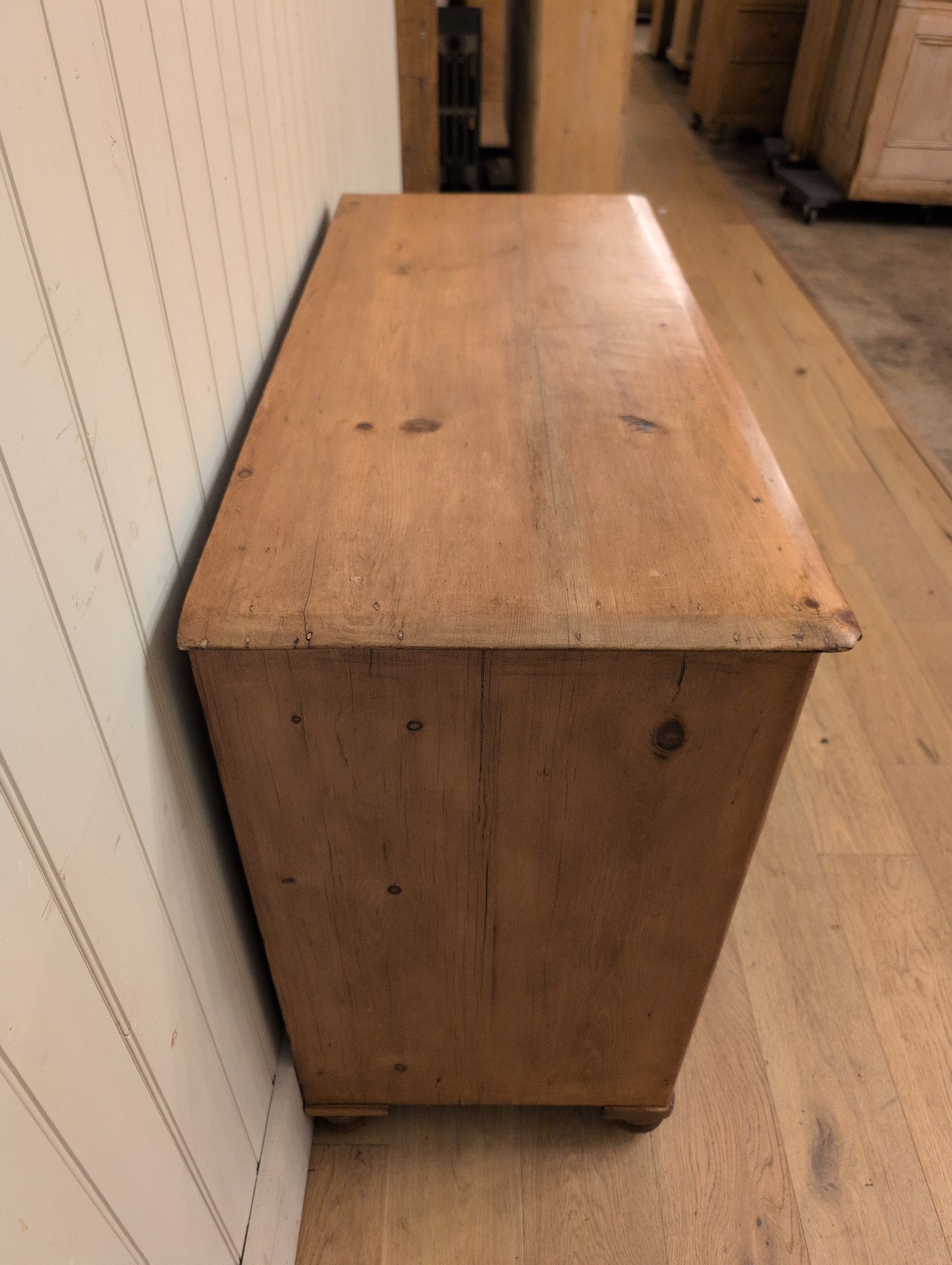 English Pine 3 Drawer Chest