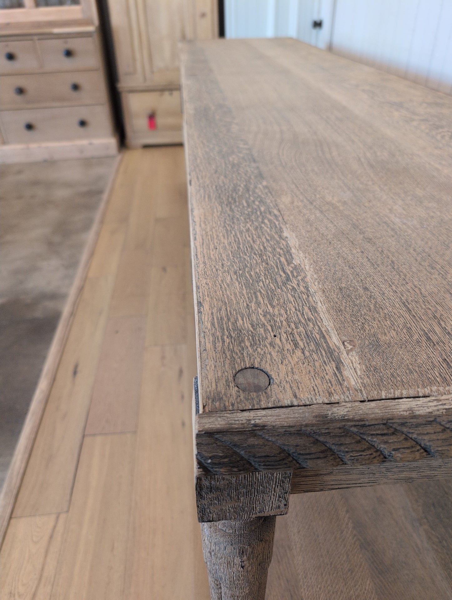 Scrubbed Oak Belgian Drapers Table 2