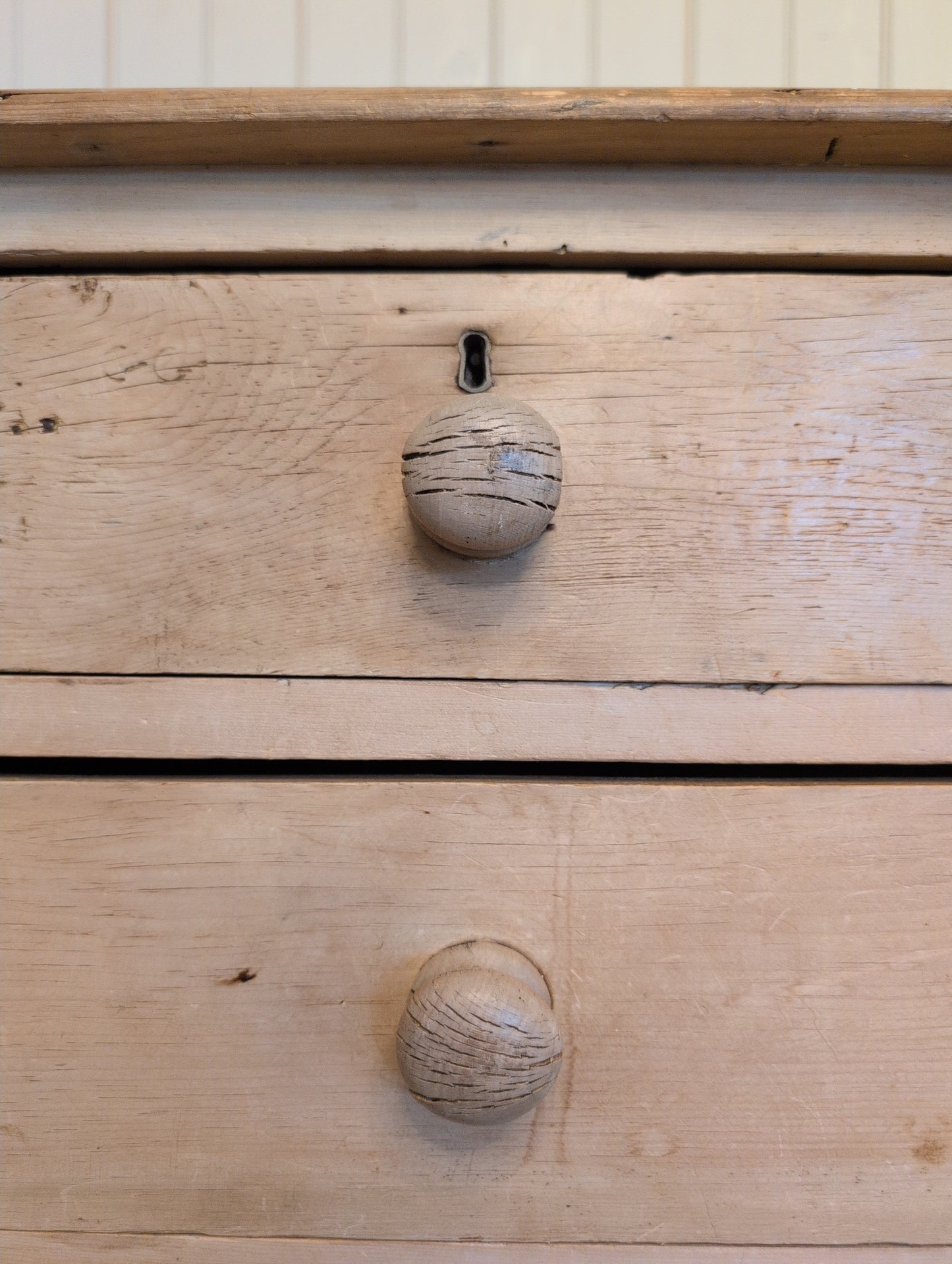 English Pine 2 Over 4 Chest