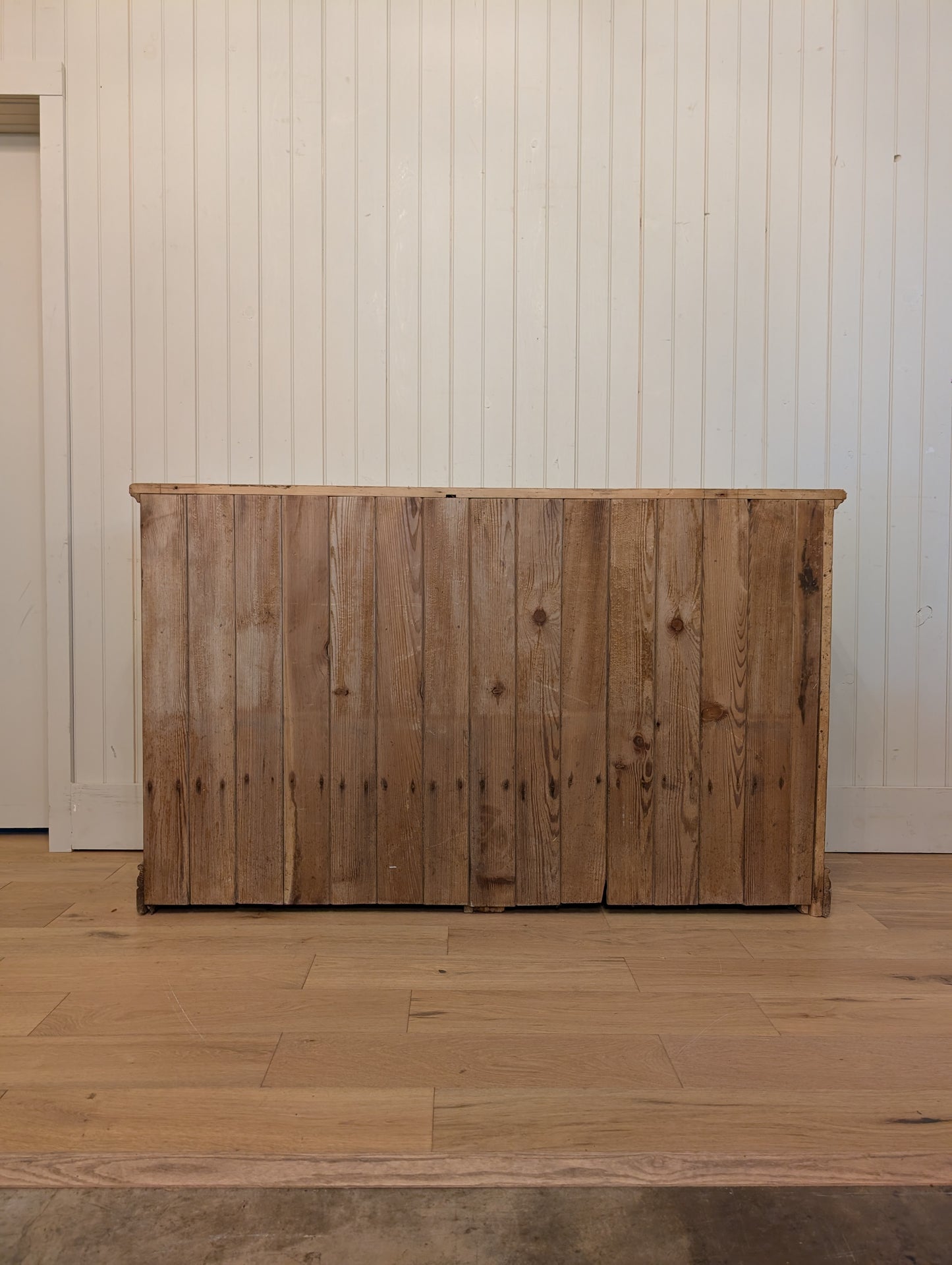 Bank of 6 Drawers
