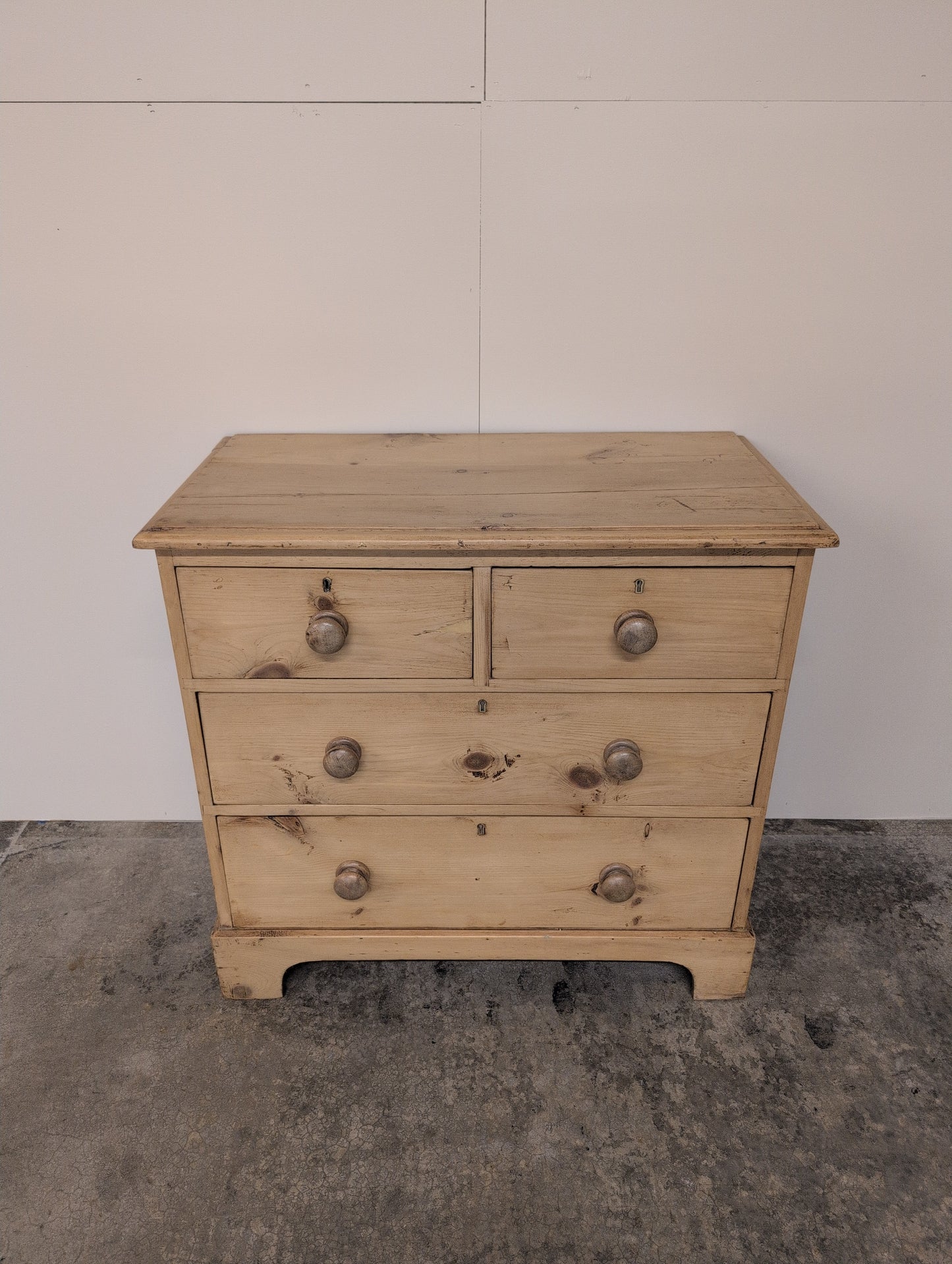 Georgian Style 2 Over 2 Chest