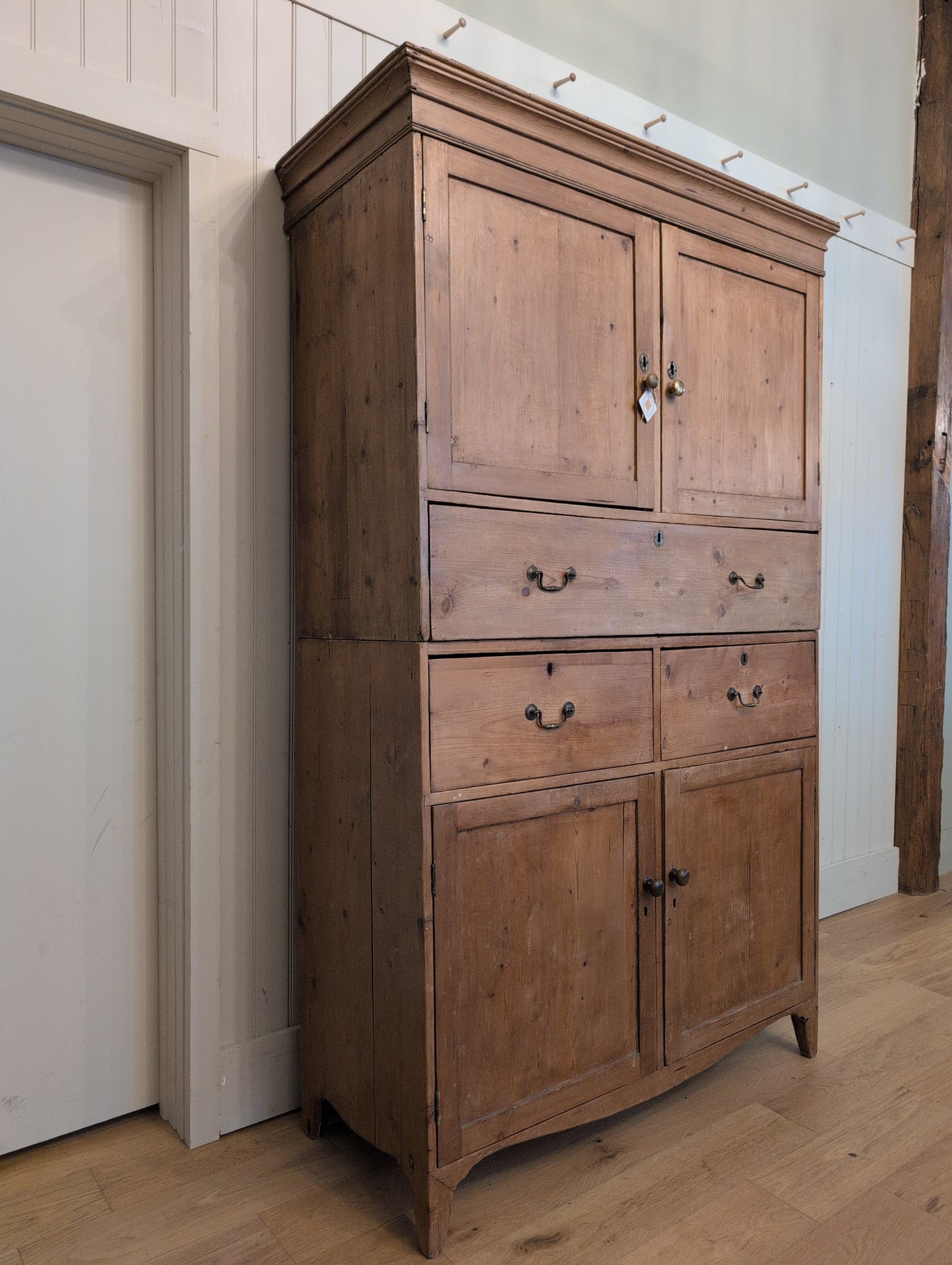 Georgian Pine Linen Press