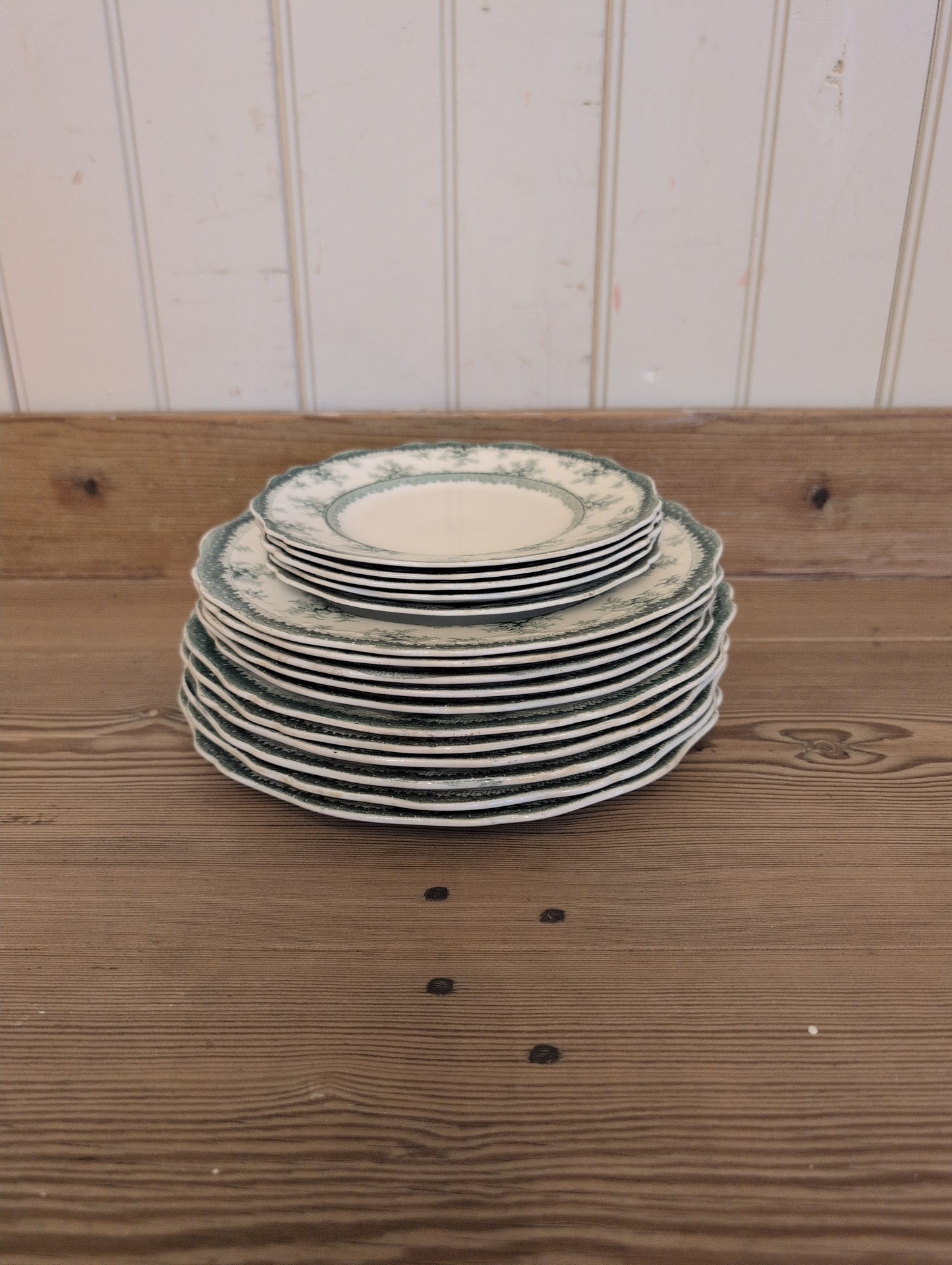 Maddock&Sons "Hamilton" Dessert Plate