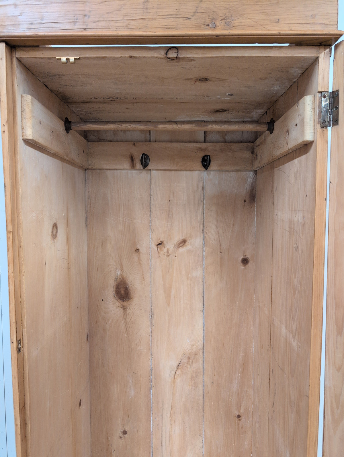 Single Door Hall Cupboard