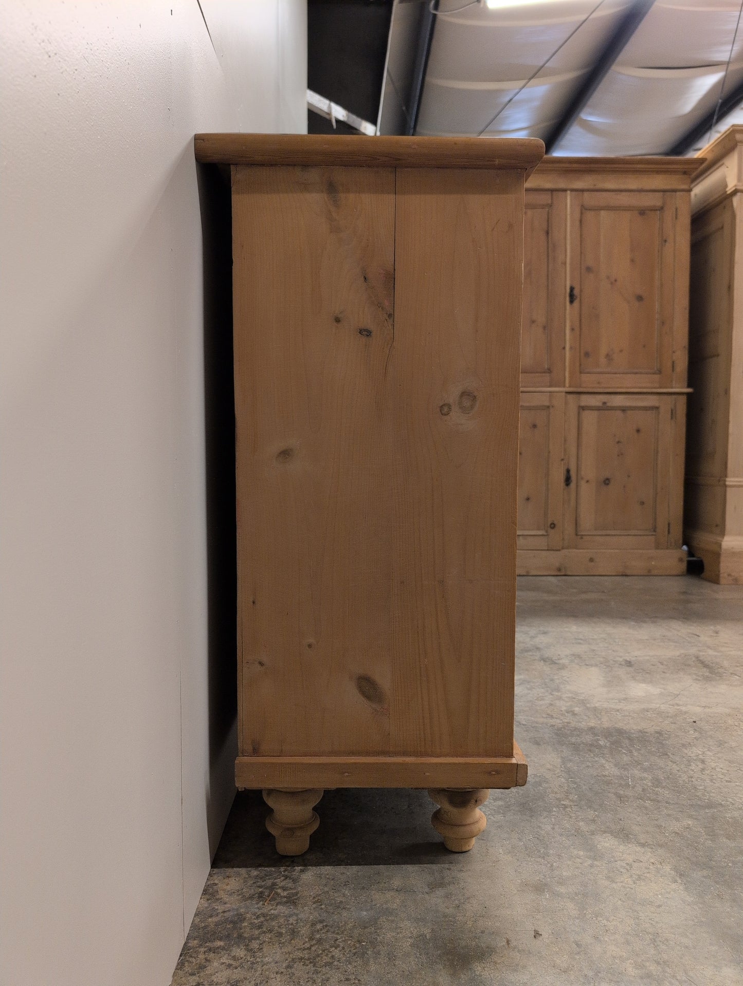 Honey Pine 2 Over 3 Chest