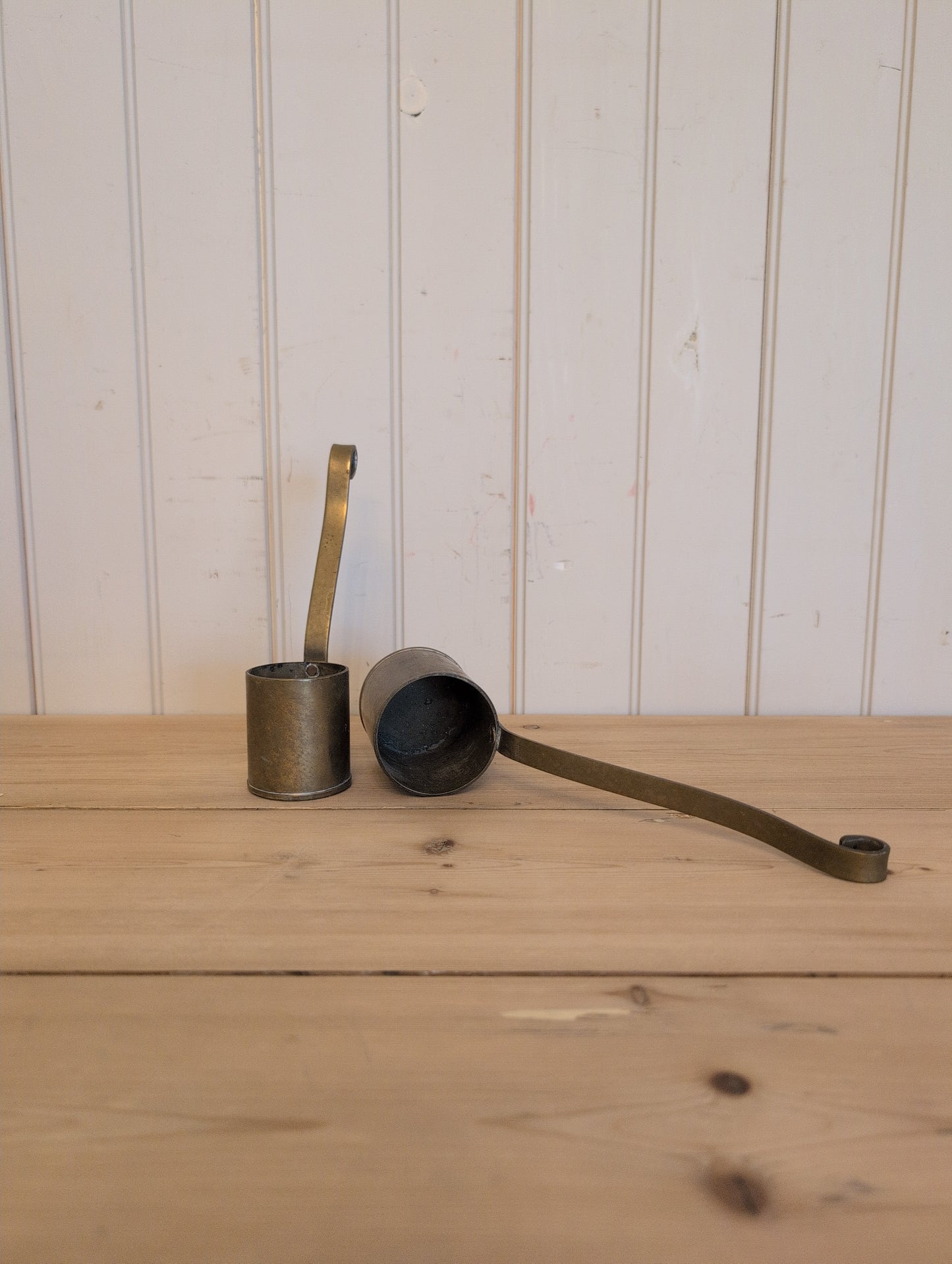 Set of 2 Brass Measures