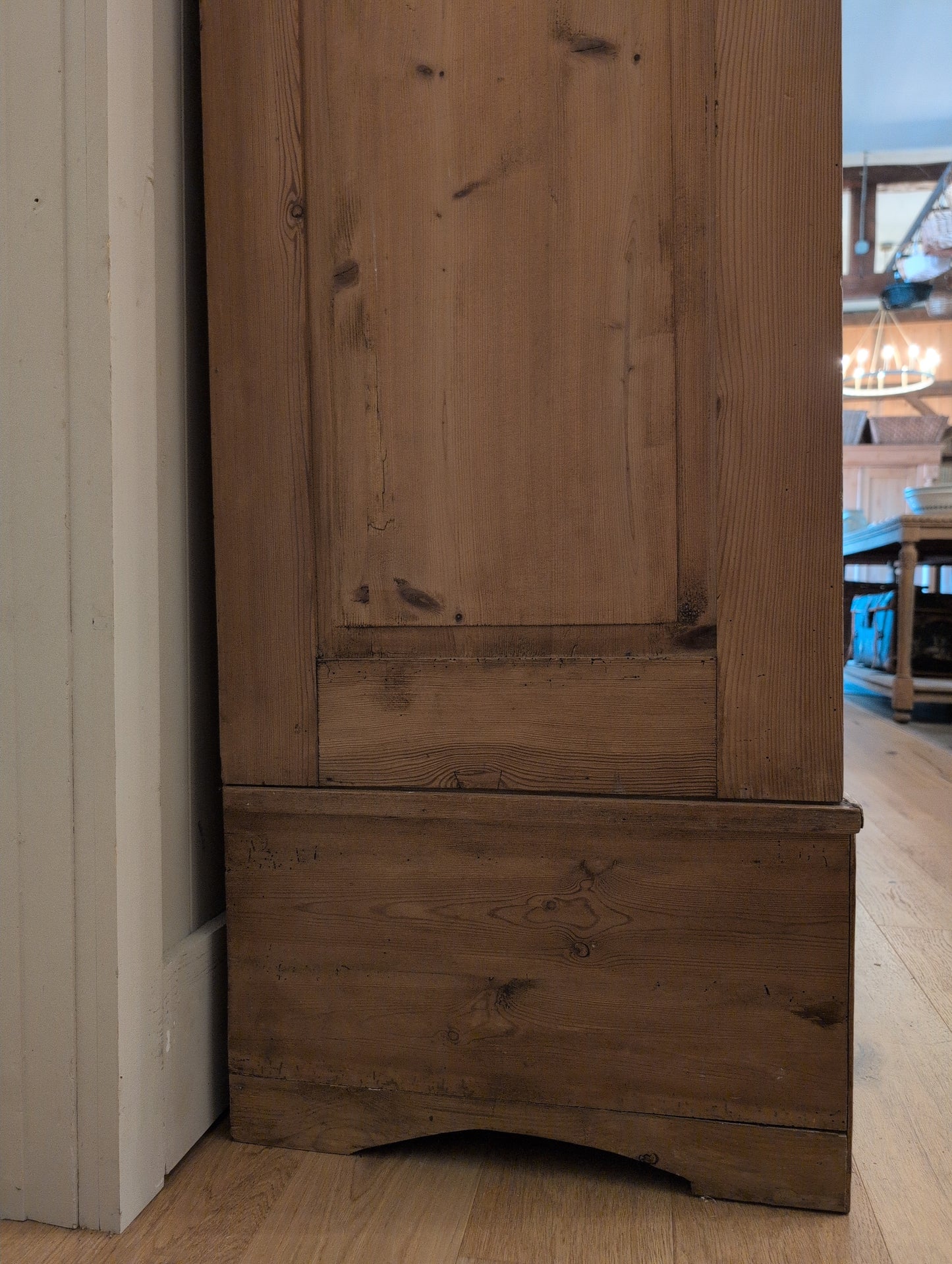 English Pine Triple Door Knockdown