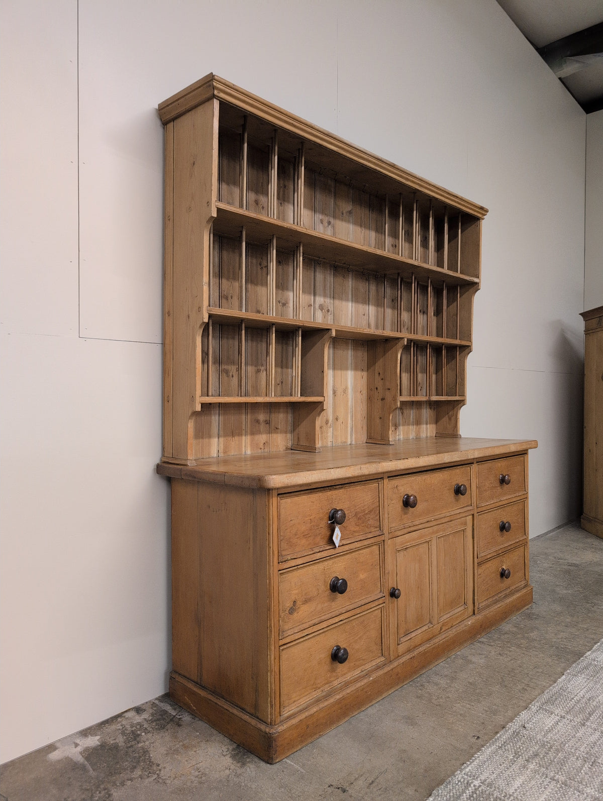 Traditional Country House Dresser
