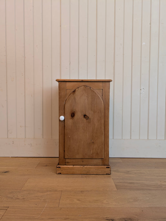 Arch Door Bedside Cupboard