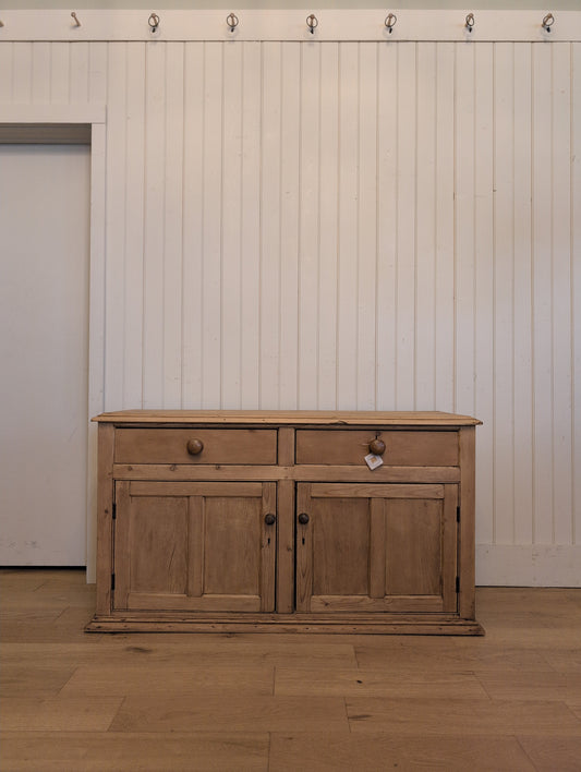 2 Over 2 Stout Sideboard