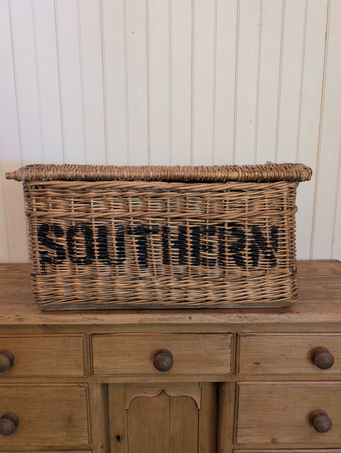 English Laundry Basket Southern