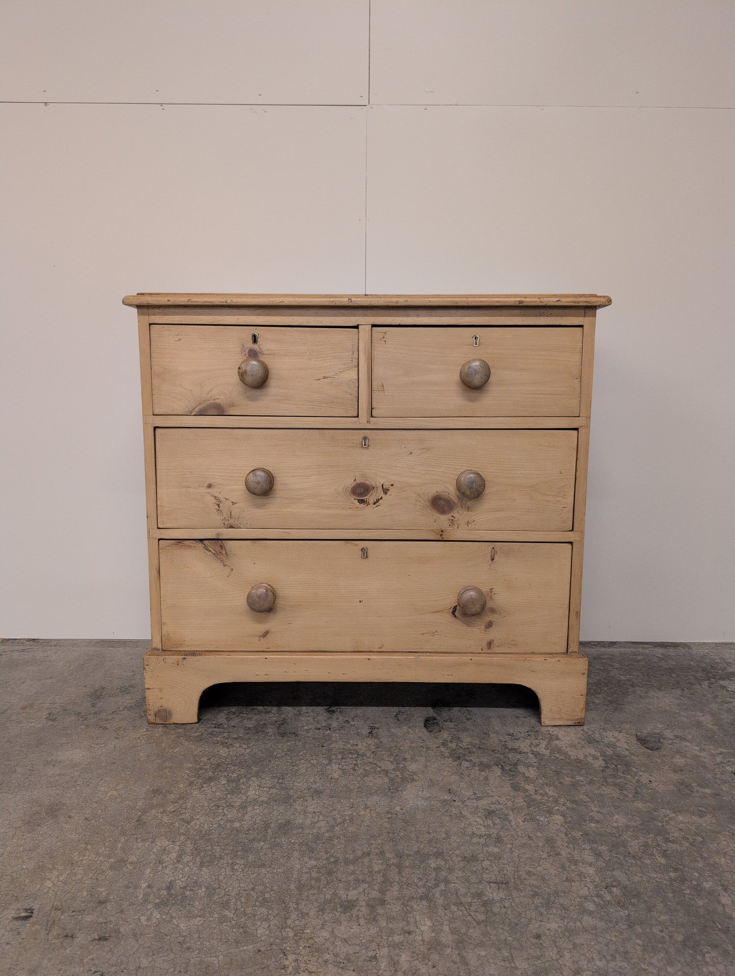 Georgian Style 2 Over 2 Chest