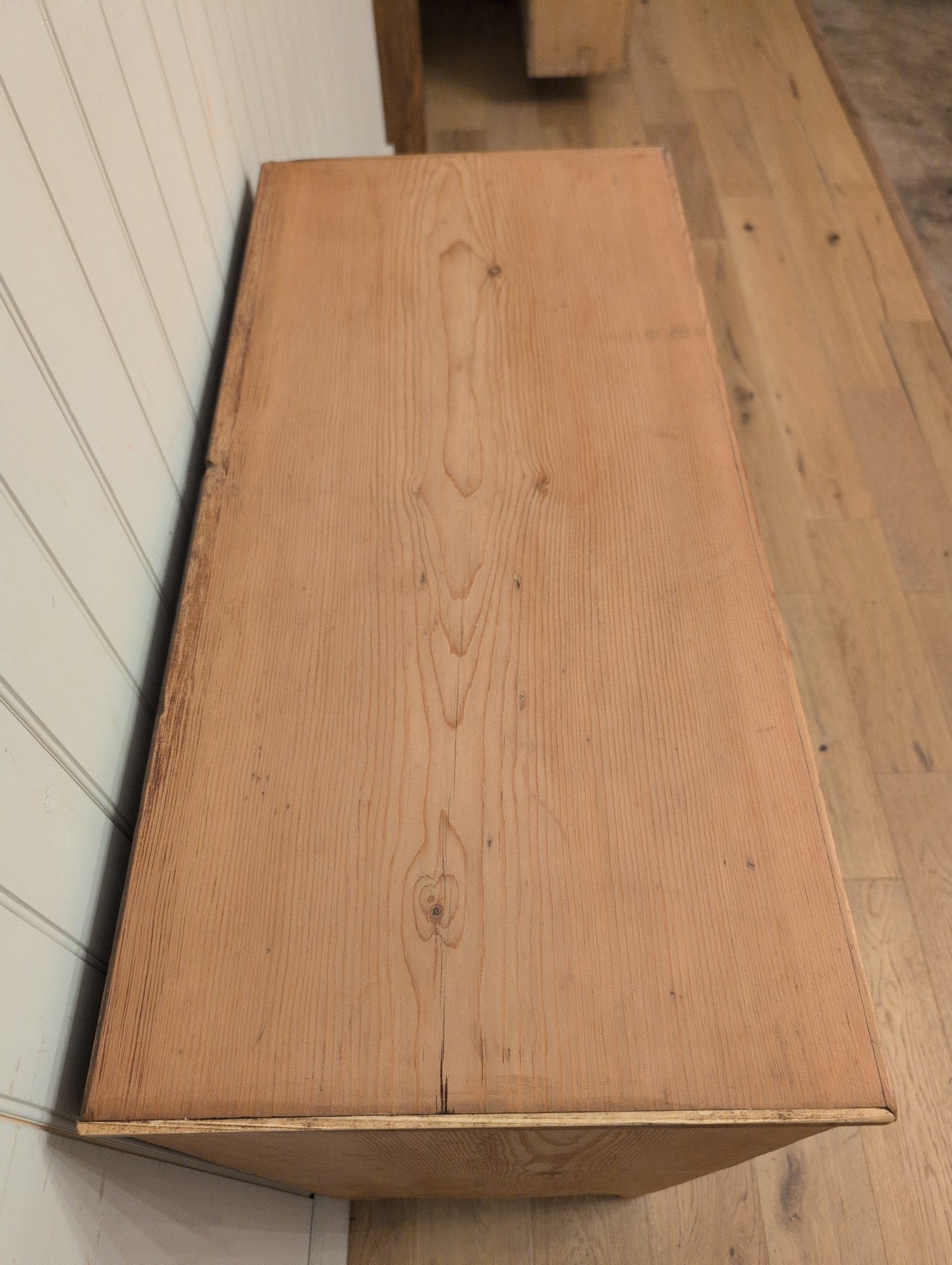 Georgian Style 2 Over 3 Chest